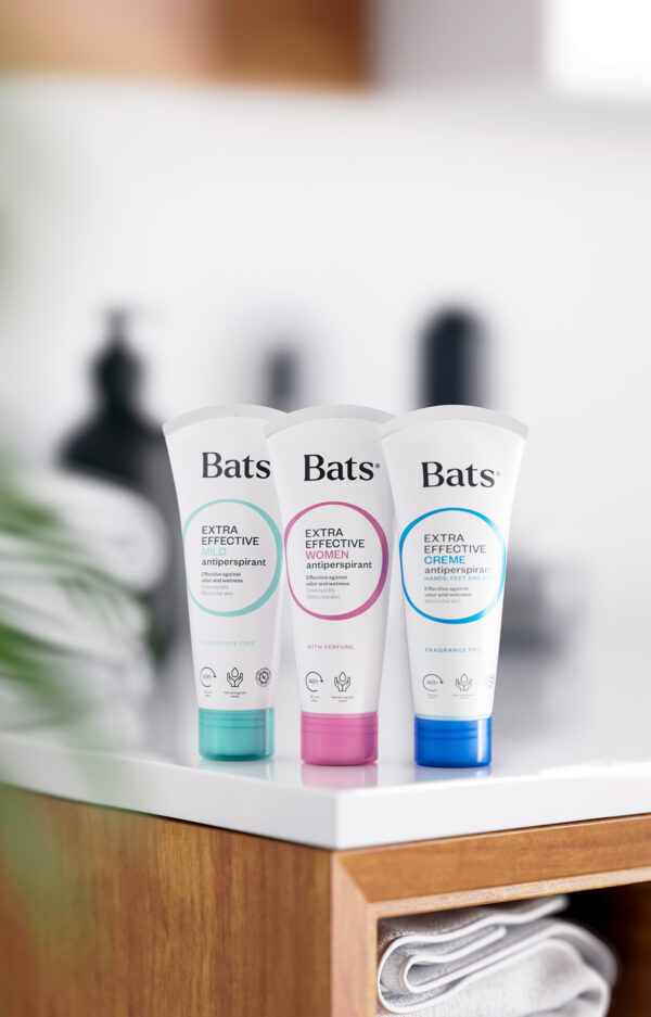 Bats Antiperspirantit kylpyhuoneessa